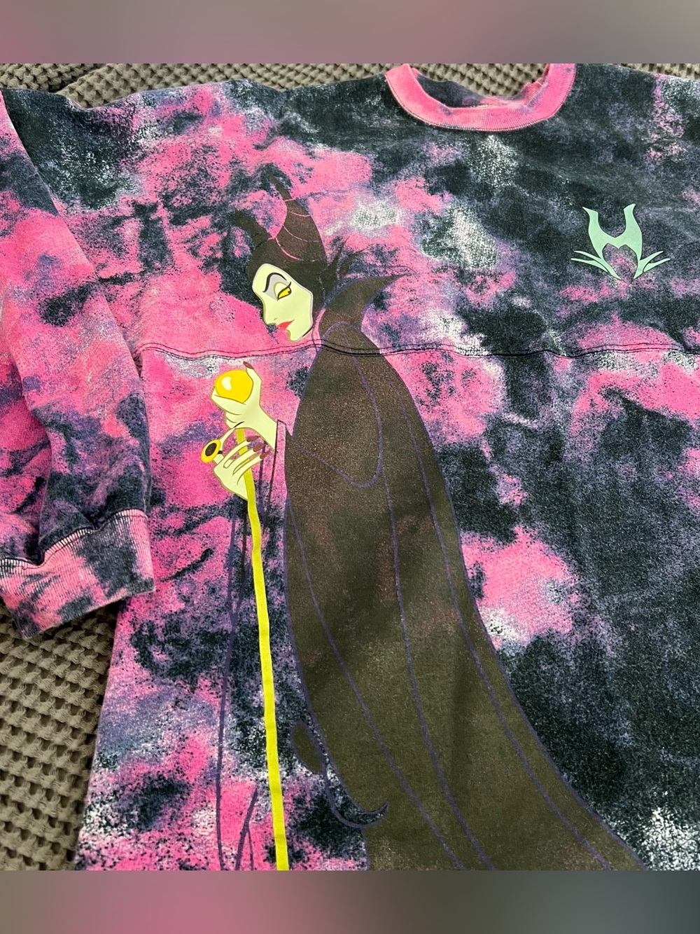 Disney Maleficent Tie-Dye Sweatshirt Spirit Jersey - Pink & Black Purple Medium